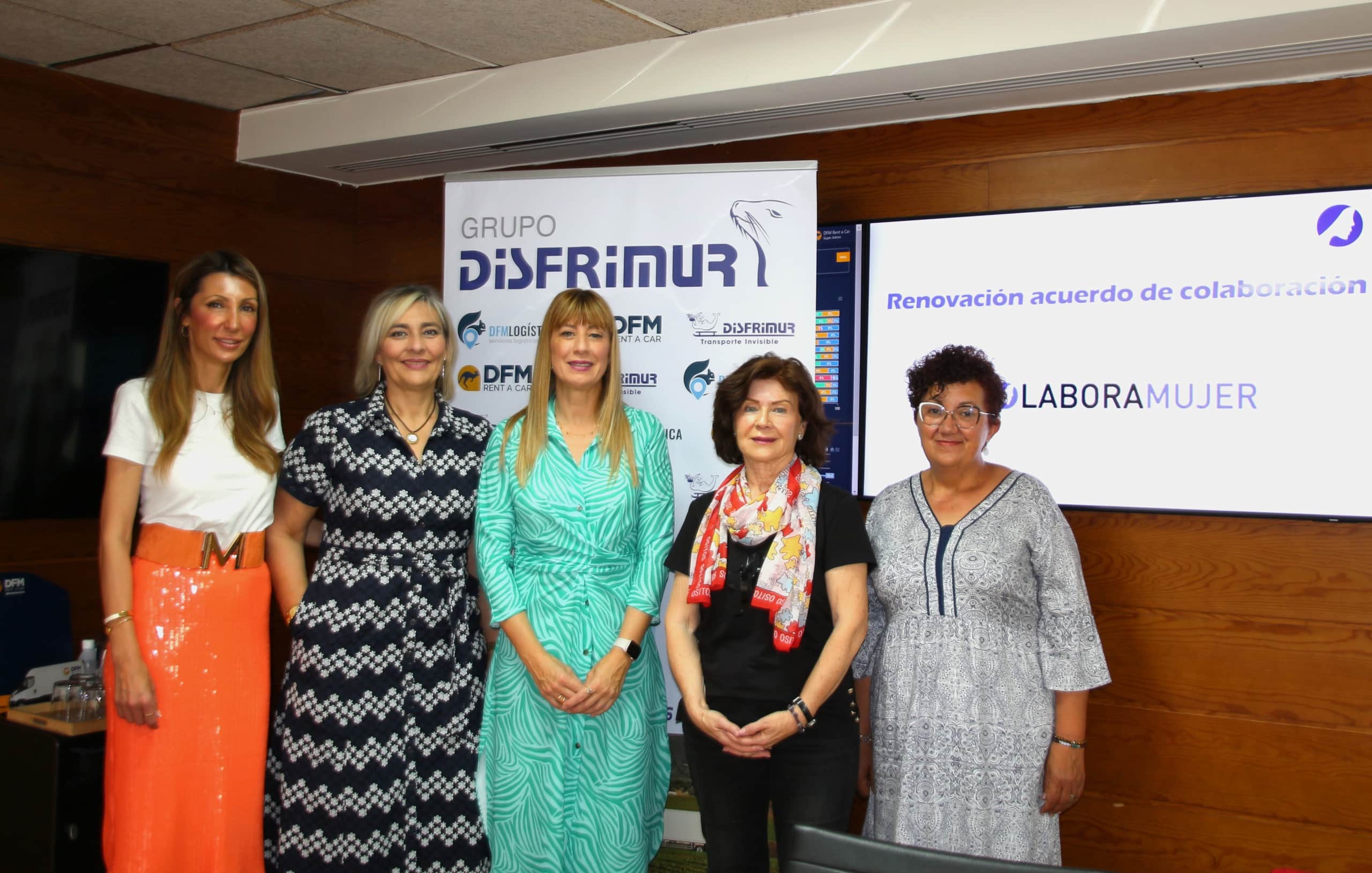 Firma de Convenio ColaboraMujer y Disfrimur